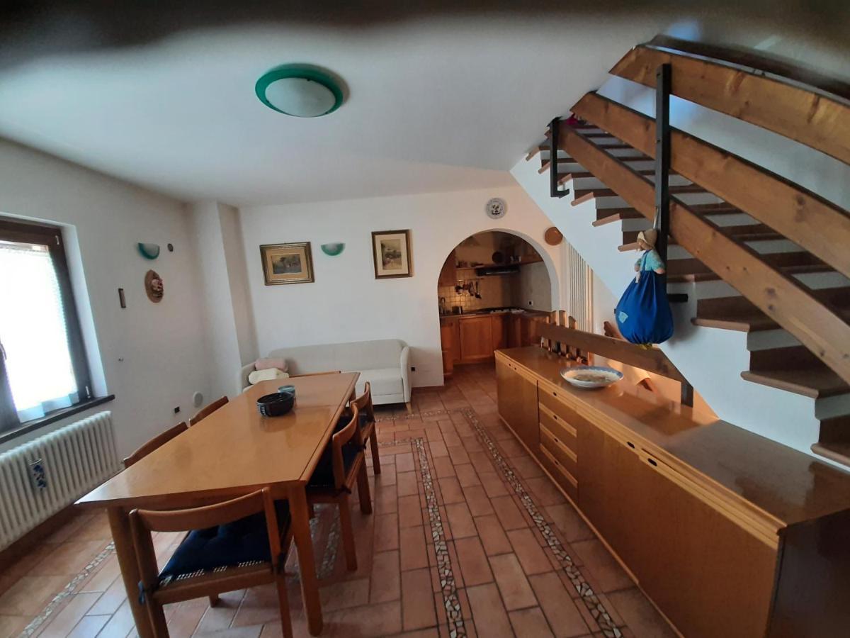 فيلا La Casa Di Walter E Rosa كاستل دي سانجرو المظهر الخارجي الصورة